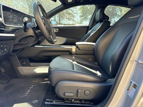 Used 2023 Hyundai Ioniq 6 SEL image 9