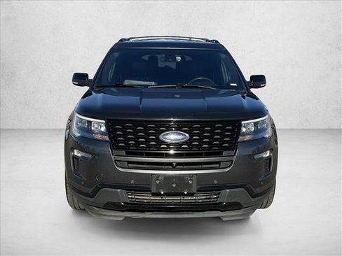 Used 2018 Ford Explorer Sport w/ Equipment Group 401A image 2