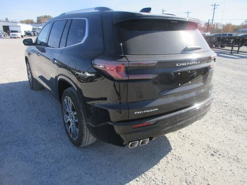 New 2026 GMC Acadia Denali Ultimate image 8