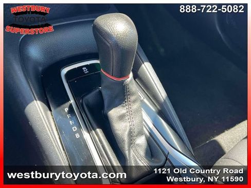 Used 2022 Toyota Corolla LE FWD image 30
