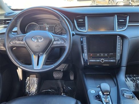 Used 2019 INFINITI QX50 Luxe w/ Navigation Package image 14