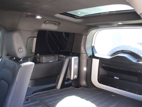 Used 2024 Land Rover Defender 130 Outbound image 41