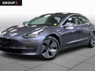 Used 2019 Tesla Model 3 Long Range video 1