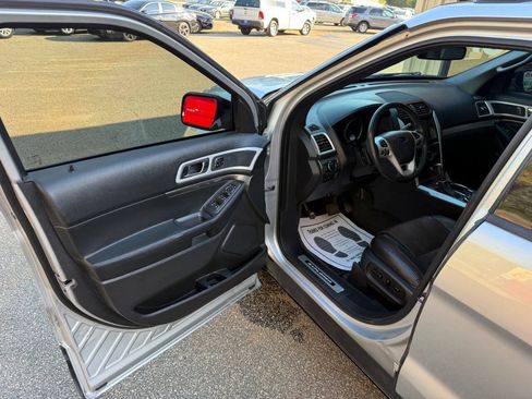 Used 2015 Ford Explorer Sport w/ Equipment Group 401A AWD/4WD image 10