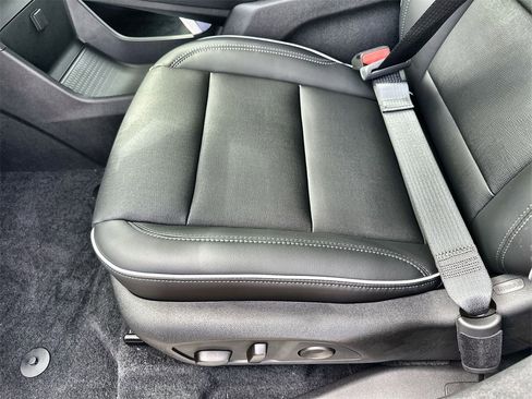 New 2026 Buick Enclave Preferred w/ Power Package image 25