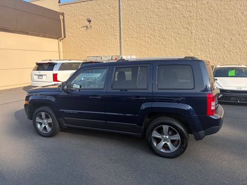Used 2017 Jeep Patriot High Altitude AWD/4WD image 11