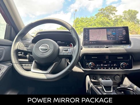 Used 2024 Nissan Rogue Platinum w/ Platinum Premium Package FWD image 13