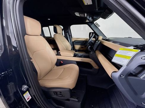 New 2026 Land Rover Defender 110 S image 30