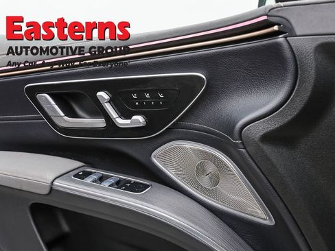 Used 2023 Mercedes-Benz EQS 450+ SUV image 19