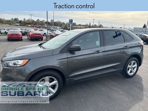 Used 2020 Ford Edge SE image 10
