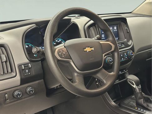 Certified 2022 Chevrolet Colorado W/T w/ WT Convenience Package image 18