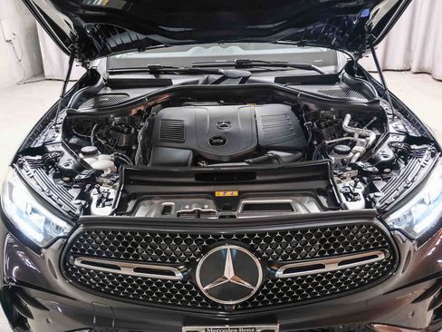 Used 2026 Mercedes-Benz GLC 300 image 31