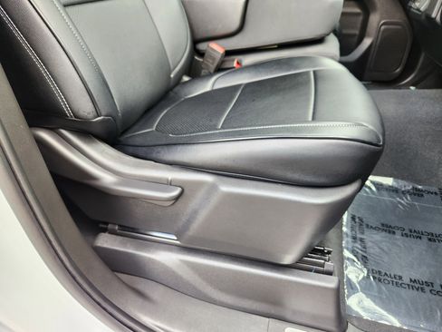 Used 2021 Chevrolet Silverado 1500 LT w/ Texas Edition Plus image 19