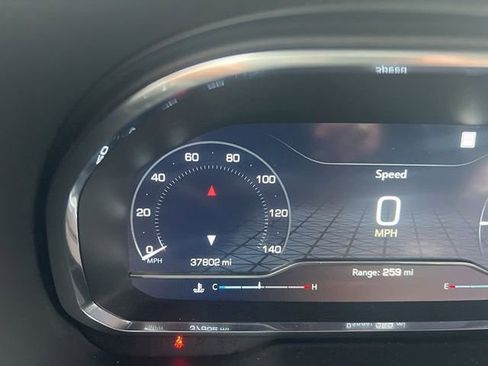 Used 2022 GMC Yukon XL AT4 w/ Max Trailering Package image 9