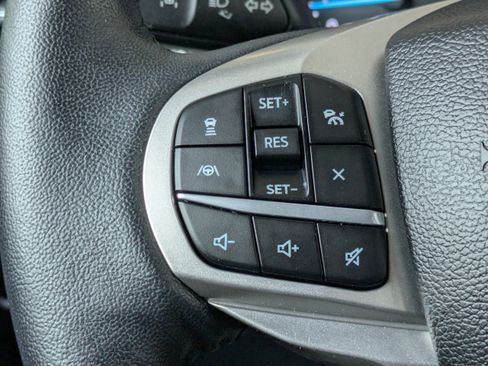 Certified 2023 Ford Explorer XLT w/ Equipment Group 202A RWD image 27