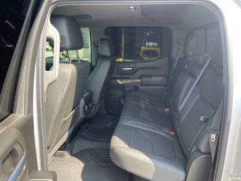 Used 2022 Chevrolet Silverado 1500 LT Trail Boss w/ Convenience Package II AWD/4WD image 14