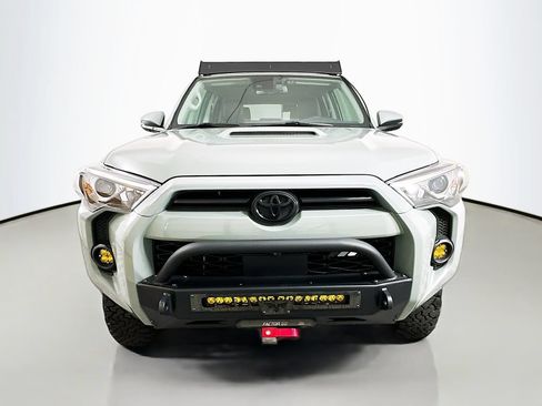 Used 2023 Toyota 4Runner TRD Off-Road Premium w/ Off Road Premium Plus Package AWD/4WD image 2