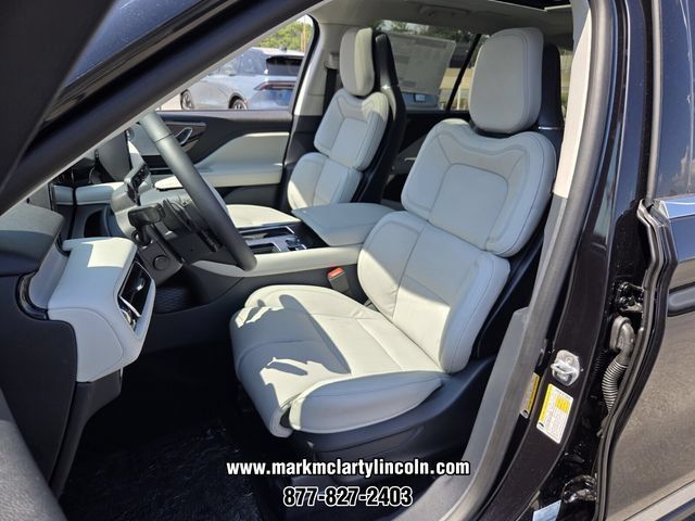 New 2026 Lincoln Aviator Reserve w/ Luxury Package AWD/4WD image 7