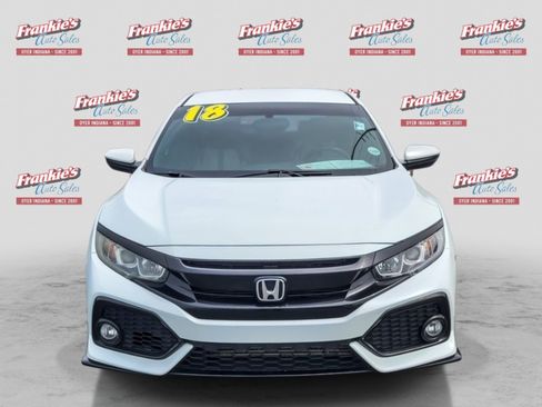Used 2018 Honda Civic Sport image 8