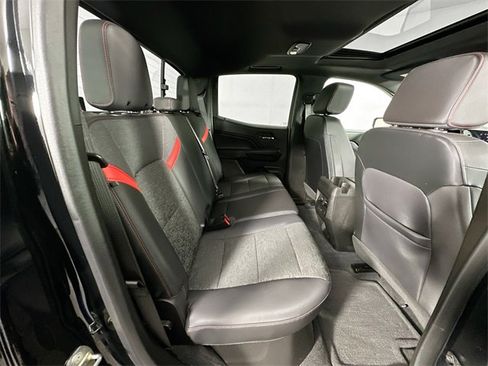 Used 2023 Chevrolet Colorado Z71 image 27