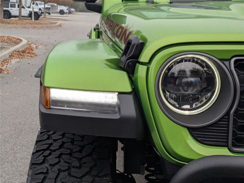 New 2025 Jeep Wrangler Unlimited Rubicon image 10