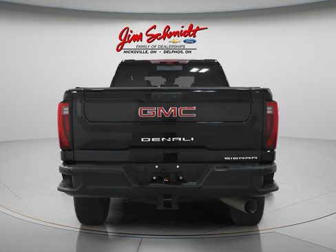 Used 2024 GMC Sierra 2500 Denali w/ Denali Reserve Package AWD/4WD image 5