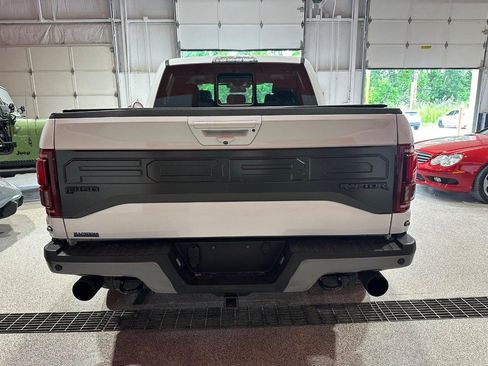 Used 2018 Ford F150 Raptor w/ Equipment Group 802A Luxury AWD/4WD image 5