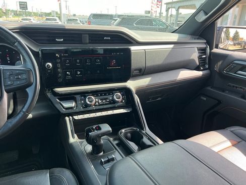 Used 2023 GMC Sierra 1500 AT4 w/ AT4 Premium Package AWD/4WD image 62