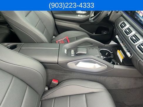 Used 2025 Mercedes-Benz GLS 450 4MATIC image 44