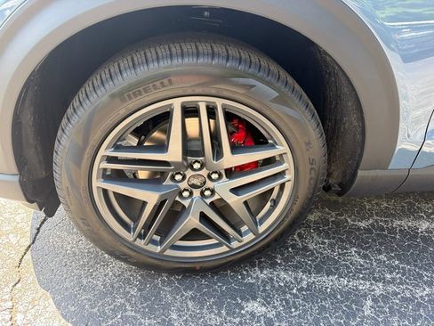 New 2026 Ford Explorer ST-Line w/ ST-Line Street Pack RWD image 9