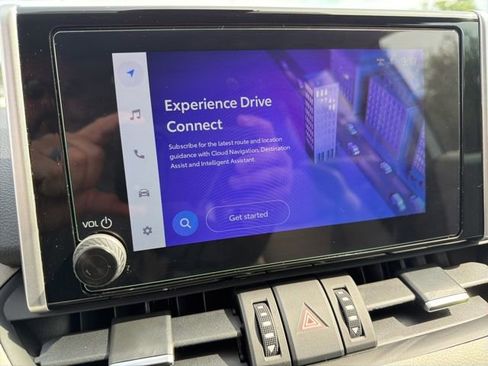 Used 2025 Toyota RAV4 XLE Premium image 18