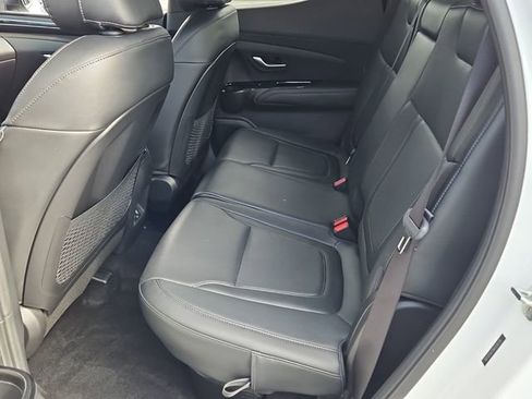 Certified 2022 Hyundai Santa Cruz Limited image 13