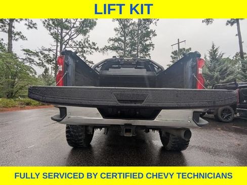 Used 2020 Chevrolet Silverado 2500 LTZ w/ LTZ Premium Package AWD/4WD image 17
