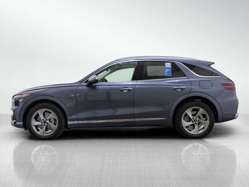 Used 2026 Genesis GV70 2.5T AWD/4WD image 3