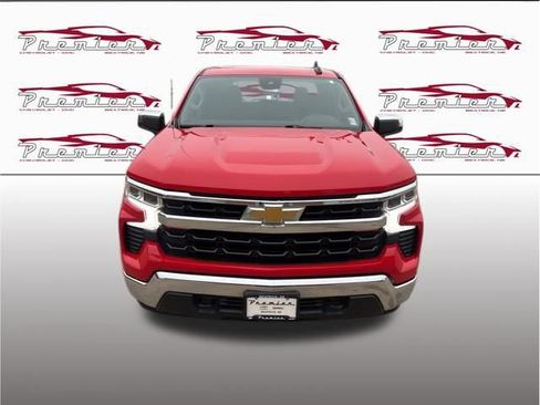 Used 2022 Chevrolet Silverado 1500 LT w/ Protection Package AWD/4WD image 9