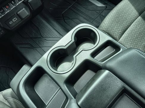 New 2026 Chevrolet Silverado 1500 Custom AWD/4WD image 28