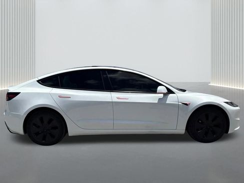 Used 2024 Tesla Model 3 Standard Range RWD image 4