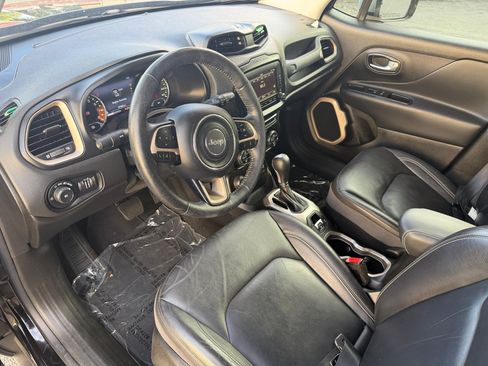 Used 2016 Jeep Renegade Limited AWD/4WD image 9