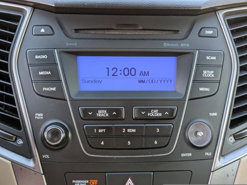 Used 2015 Hyundai Santa Fe Sport image 20