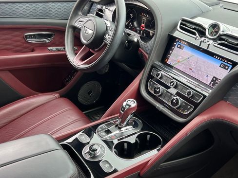 Certified 2023 Bentley Bentayga Extended Wheelbase AWD/4WD image 2