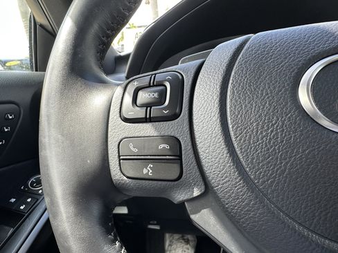 Used 2023 Lexus IS 300 w/ Premium Package RWD image 22
