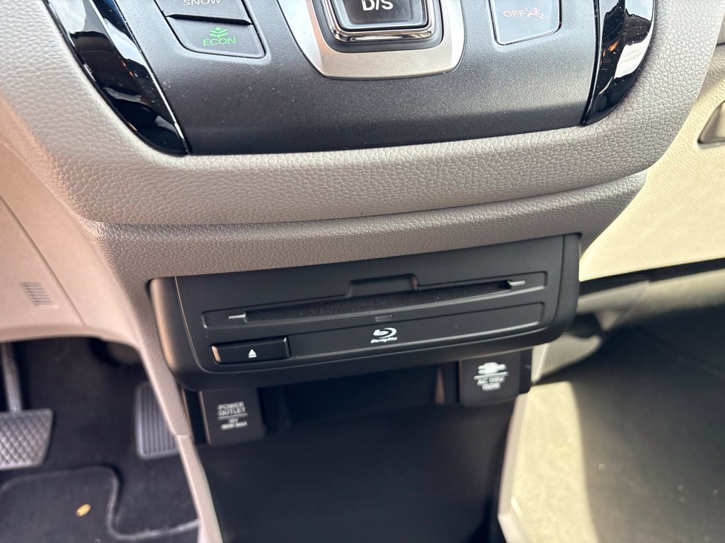 Used 2019 Honda Odyssey Elite image 17