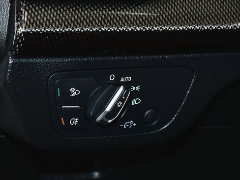 Used 2023 Audi SQ5 Premium Plus image 25