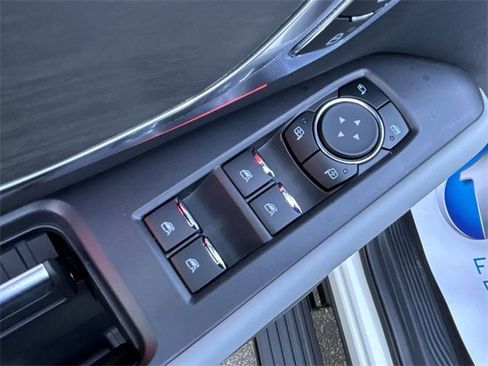 New 2025 Ford Expedition Max Platinum w/ Driver's Package image 15