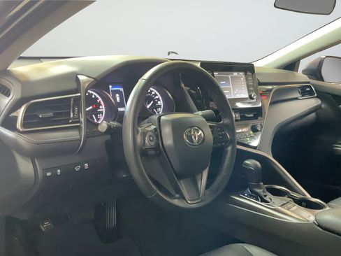 Used 2024 Toyota Camry SE FWD image 26