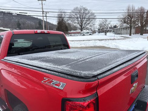 Used 2017 Chevrolet Silverado 1500 LT w/ All Star Edition image 11