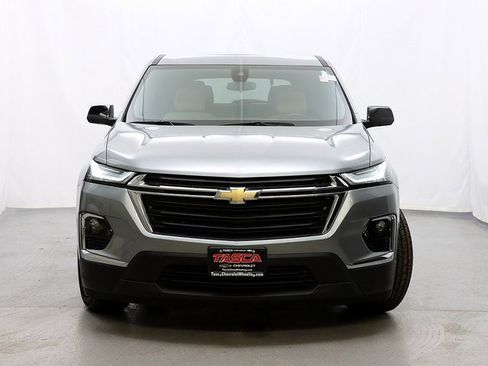 Used 2023 Chevrolet Traverse LS image 5