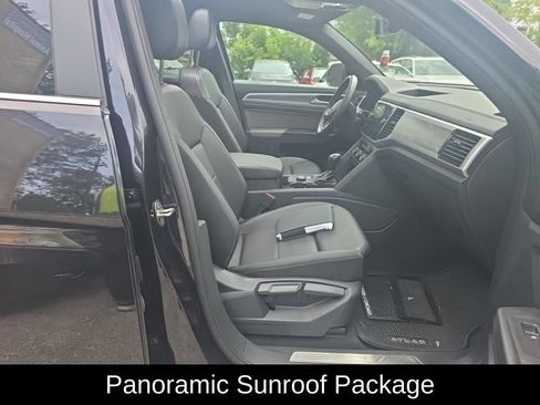 Used 2023 Volkswagen Atlas Cross Sport SE w/ Panoramic Sunroof Package AWD/4WD image 5