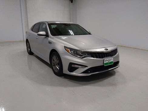 Used 2019 Kia Optima LX FWD image 13