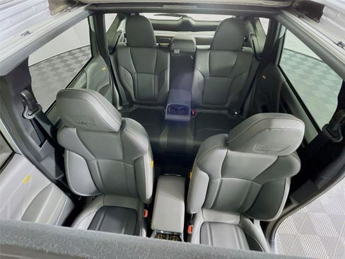 Used 2025 Subaru Forester Wilderness w/ Convenience Package image 12